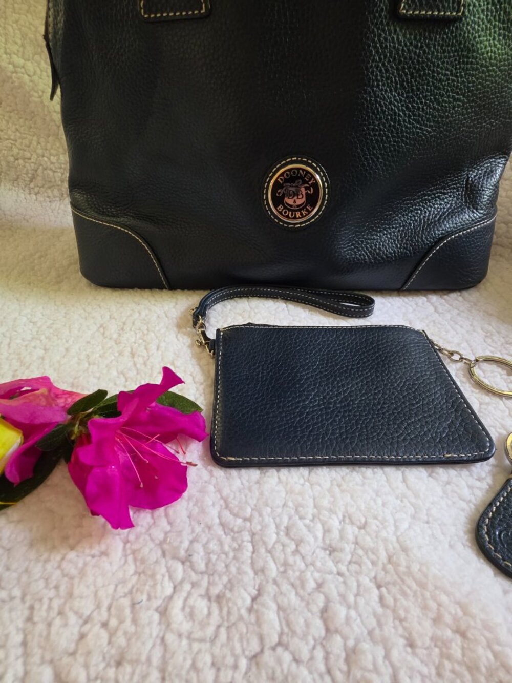 Dooney & Bourke Pebble Grain Domed Satchel - Picture 10 of 11